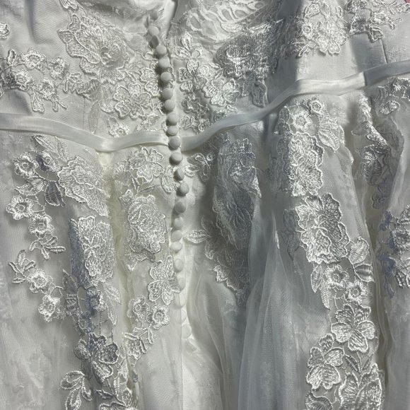 A-Line Scoop Neck Knee-Length Tulle Lace Dress - Picture 4 of 6